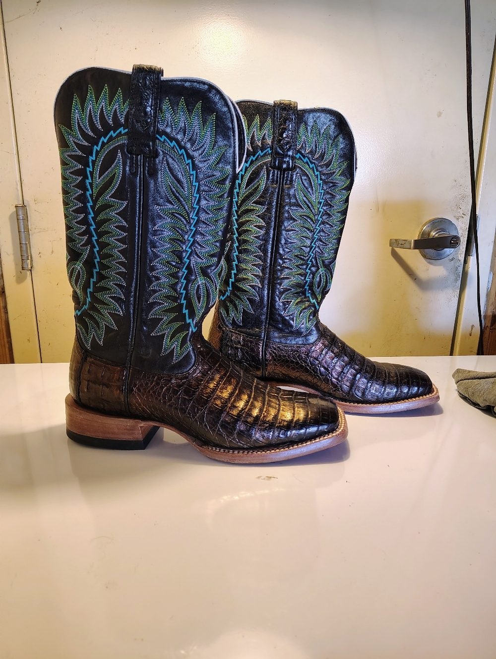 Ariat Relentless Copper Colored Caiman Boots Men's Size 9D - Picture 12 of 12